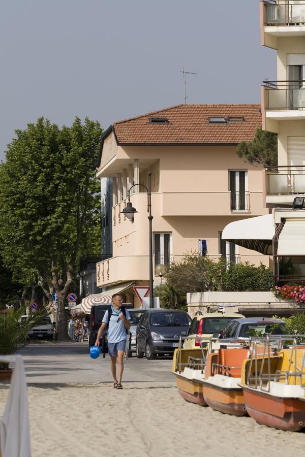 Hotel Giove Dipendenza Hotel Fiamma Cesenatico Eksteriør bilde